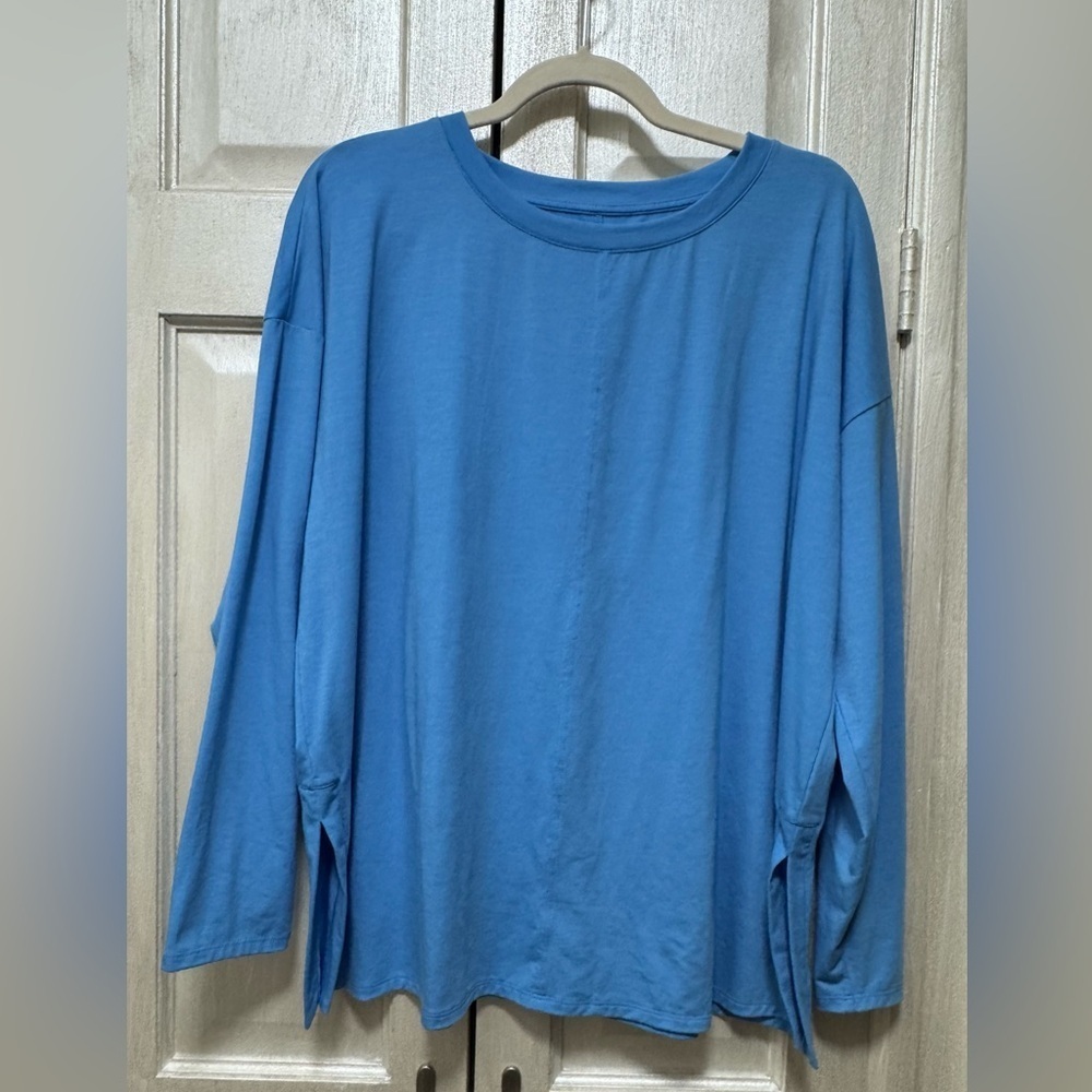 Garnet Hill Women Large Blue Side Slits Lagenlook Long Sleeve T-Shirt Pullover